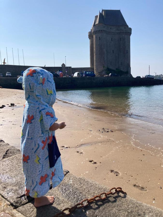 « Kraou Kezeg » A 50M De La Mer - 2/4 Pers. Saint-Malo Buitenkant foto
